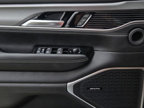 New 2026 Jeep Grand Wagoneer L 4WD image 14