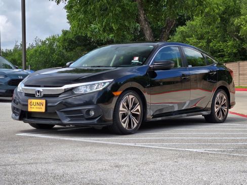 Used 2018 Honda Civic EX-T image 4
