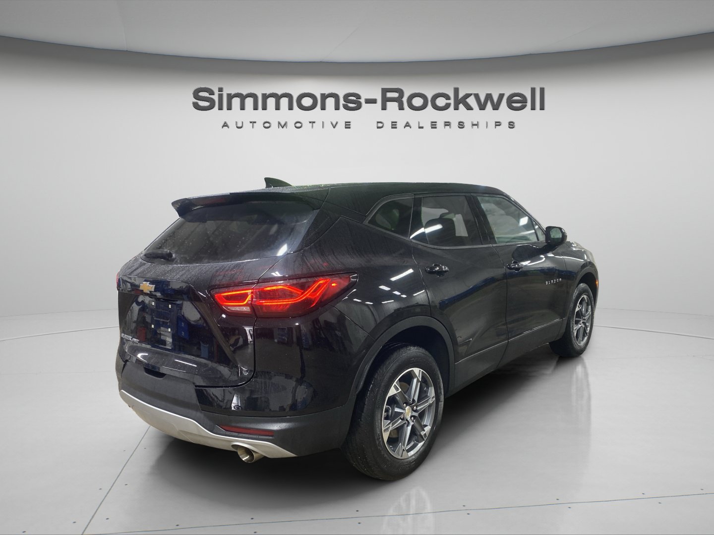Used 2025 Chevrolet Blazer LT AWD/4WD image 5