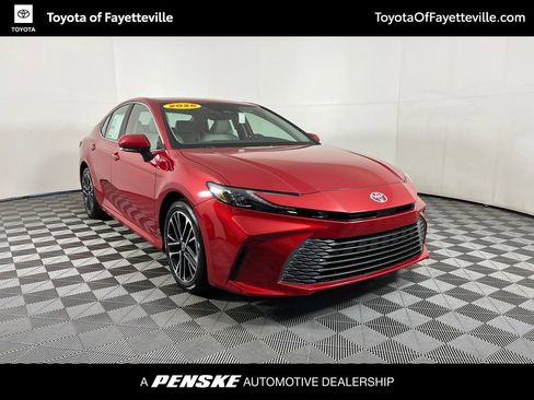 Used 2026 Toyota Camry XLE FWD image 10