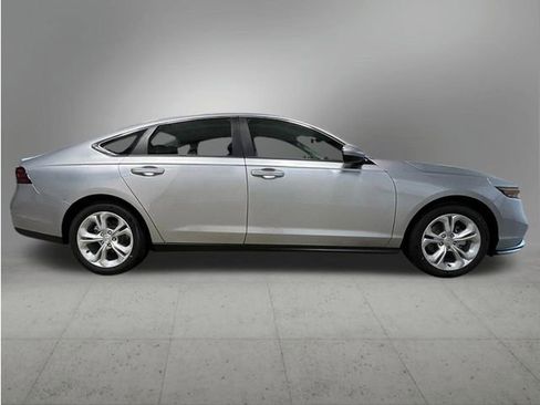 New 2026 Honda Accord LX image 7