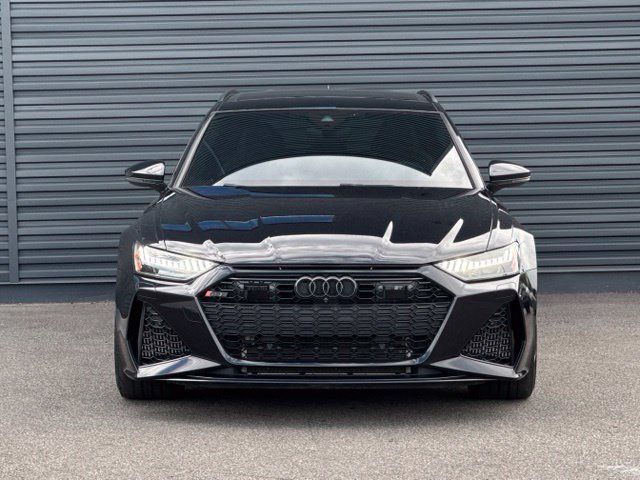 Used 2022 Audi RS 6 AWD/4WD image 10