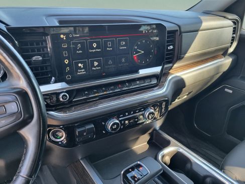 Used 2024 GMC Sierra 1500 Elevation w/ Elevation Premium Package RWD image 21