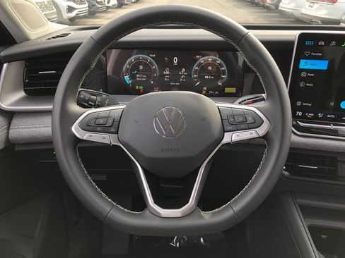 New 2026 Volkswagen Tiguan S AWD/4WD image 17