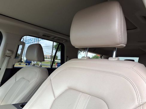 Used 2023 Ford Expedition Max Limited RWD image 18