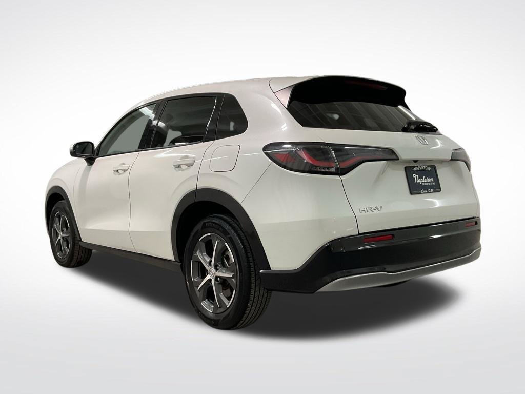 Used 2024 Honda HR-V EX-L image 2