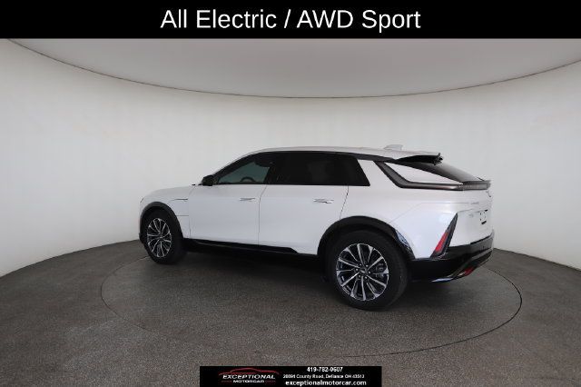 Used 2024 Cadillac Lyriq Sport w/ LPO, Floor Liner Package AWD/4WD image 10