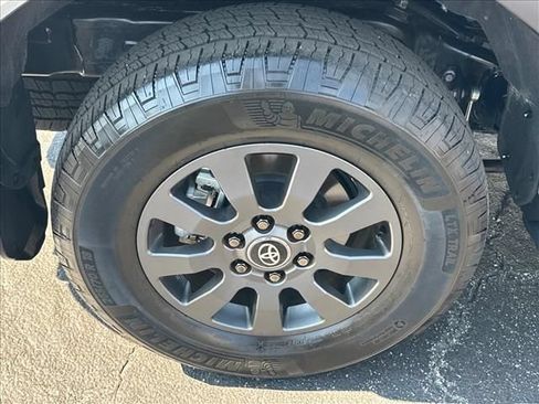 Used 2025 Toyota Land Cruiser AWD/4WD image 36