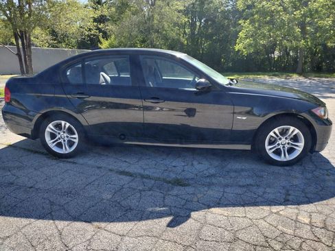 Used 2008 BMW 328xi Sedan w/ Premium Pkg image 4