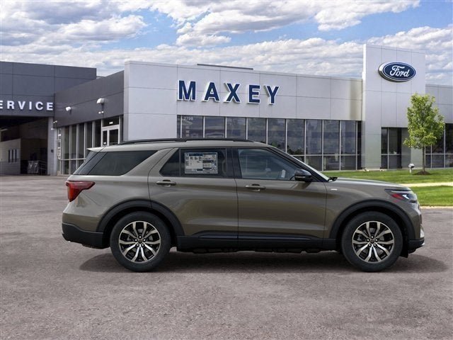 New 2027 Ford Explorer ST-Line w/ Premium Package AWD/4WD image 5