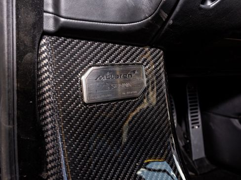Used 2019 McLaren Senna image 48