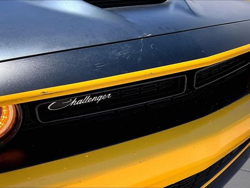 Used 2017 Dodge Challenger R/T w/ Quick Order Package 28P T/A RWD image 28