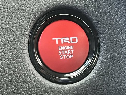 New 2026 Toyota Tundra Limited AWD/4WD image 19
