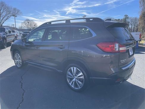 Used 2020 Subaru Ascent Premium w/ Sport Package image 4