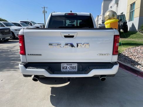 Used 2025 RAM 1500 Laramie w/ Laramie Southwest Edition AWD/4WD image 3