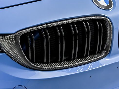 Used 2018 BMW M3 RWD image 5