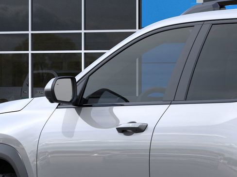 New 2026 Chevrolet Equinox ACTIV image 12