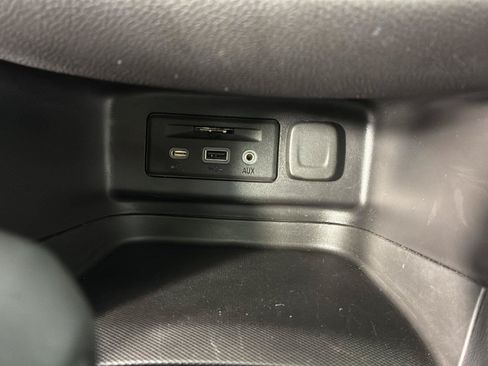 Used 2024 Chevrolet Equinox RS w/ RS Leather Package AWD/4WD image 27