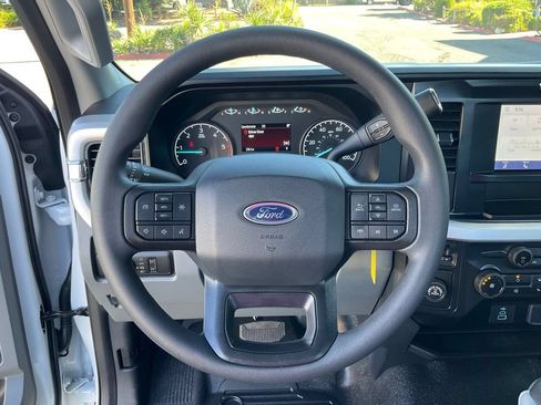 New 2025 Ford F350 XL w/ XL Chrome Package RWD image 39