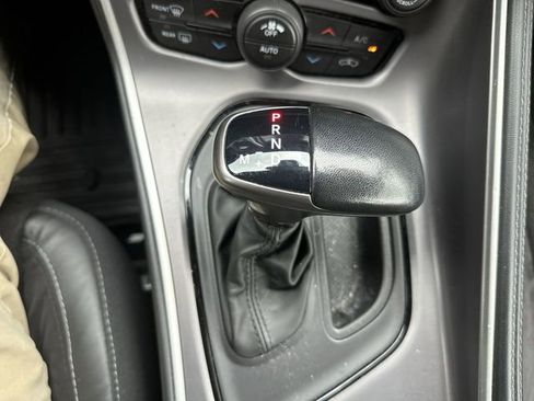 Used 2021 Dodge Challenger R/T Scat Pack w/ Plus Package RWD image 22