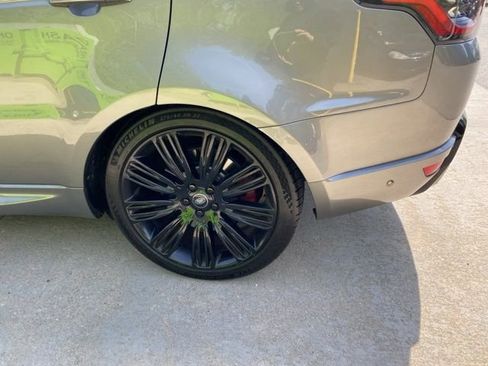 Used 2019 Land Rover Range Rover Sport Supercharged image 11