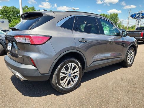 Used 2022 Ford Escape SEL AWD/4WD image 9