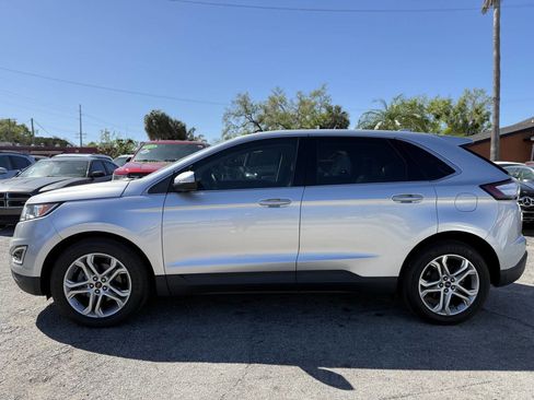 Used 2018 Ford Edge Titanium w/ Technology Package image 3
