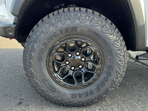 New 2026 Chevrolet Colorado ZR2 w/ ZR2 Bison Edition image 11