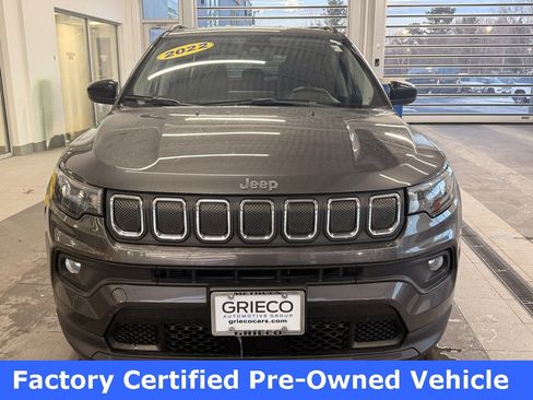 Certified 2022 Jeep Compass Latitude w/ Convenience Group image 2