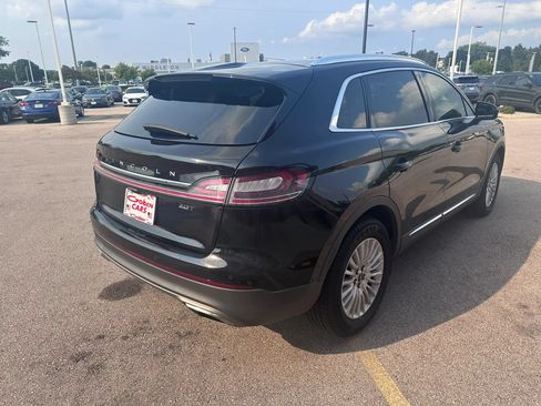 Used 2020 Lincoln Nautilus FWD image 5