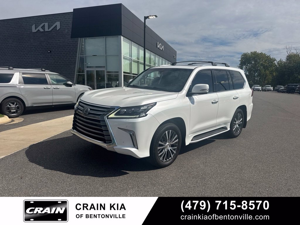 Used 2016 Lexus LX 570 4WD w/ Luxury Package image 1