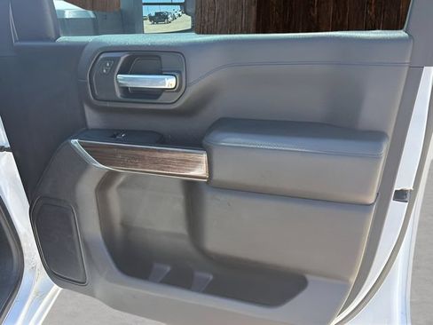 Used 2023 Chevrolet Silverado 2500 LT AWD/4WD image 10