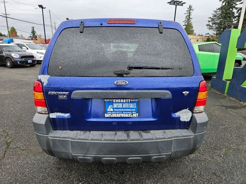 Used 2005 Ford Escape XLT image 4