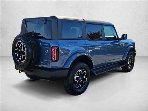 New 2025 Ford Bronco Outer Banks image 2