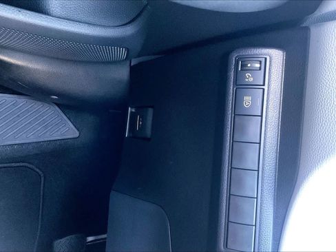 Used 2026 Toyota Corolla SE FWD image 33