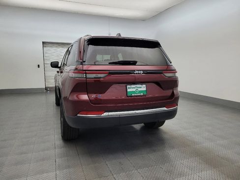 Used 2022 Jeep Grand Cherokee Limited 4xe image 6