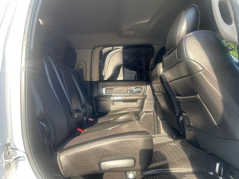 Used 2015 RAM 2500 Laramie AWD/4WD image 20