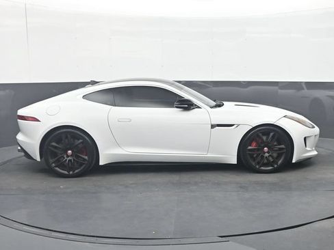 Used 2015 Jaguar F-TYPE R RWD image 8