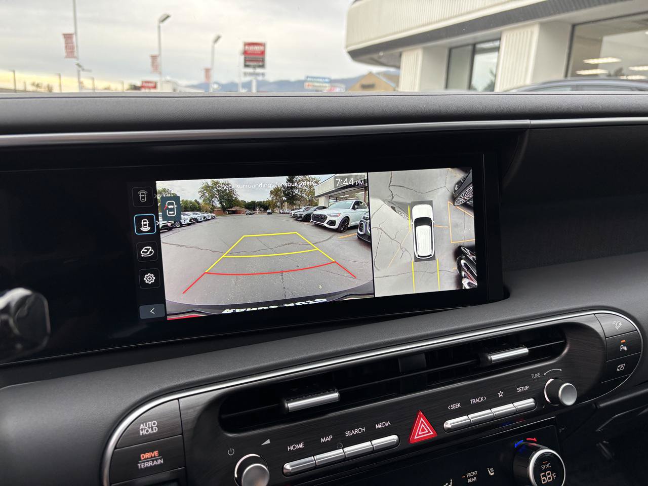 Used 2026 Hyundai Palisade Limited AWD/4WD image 10