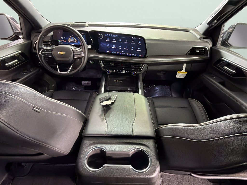 Certified 2025 Chevrolet Suburban Premier RWD image 36