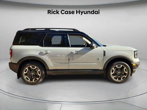 Used 2023 Ford Bronco Sport Outer Banks w/ Tech Package image 4