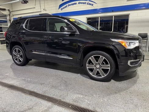 Used 2017 GMC Acadia Denali w/ Technology Package image 14
