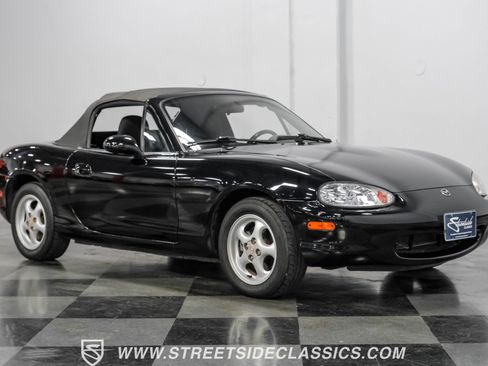Used 1999 MAZDA MX-5 Miata image 15