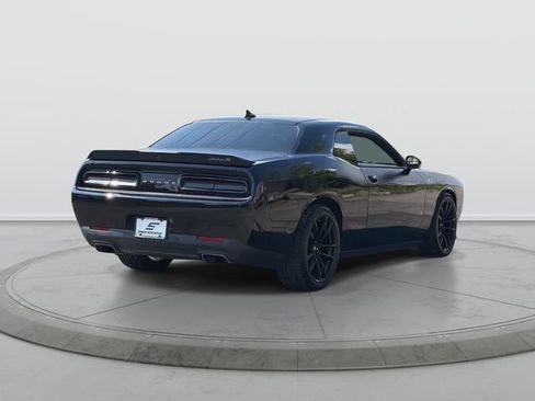 Used 2018 Dodge Challenger T/A RWD image 7