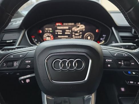 Used 2018 Audi SQ5 Premium Plus w/ Navigation Package AWD/4WD image 20