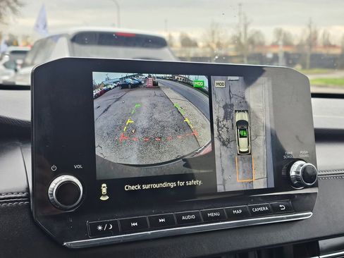 Used 2024 Mitsubishi Outlander SE image 26