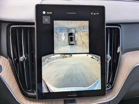 New 2026 Volvo XC60 B5 Plus w/ Protection Package Premier image 15