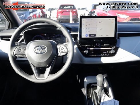 New 2026 Toyota Corolla SE w/ SE Package image 9
