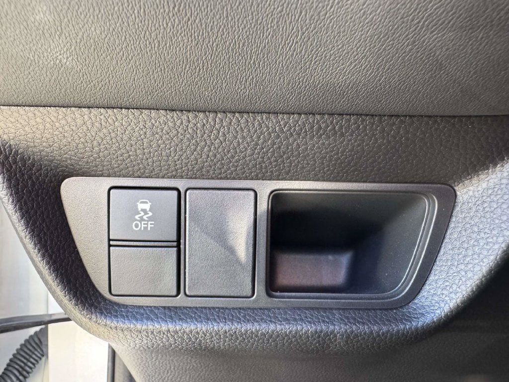 Used 2023 Honda HR-V EX-L image 19