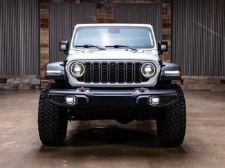Used 2024 Jeep Wrangler Unlimited Rubicon w/ Technology Group AWD/4WD video 2